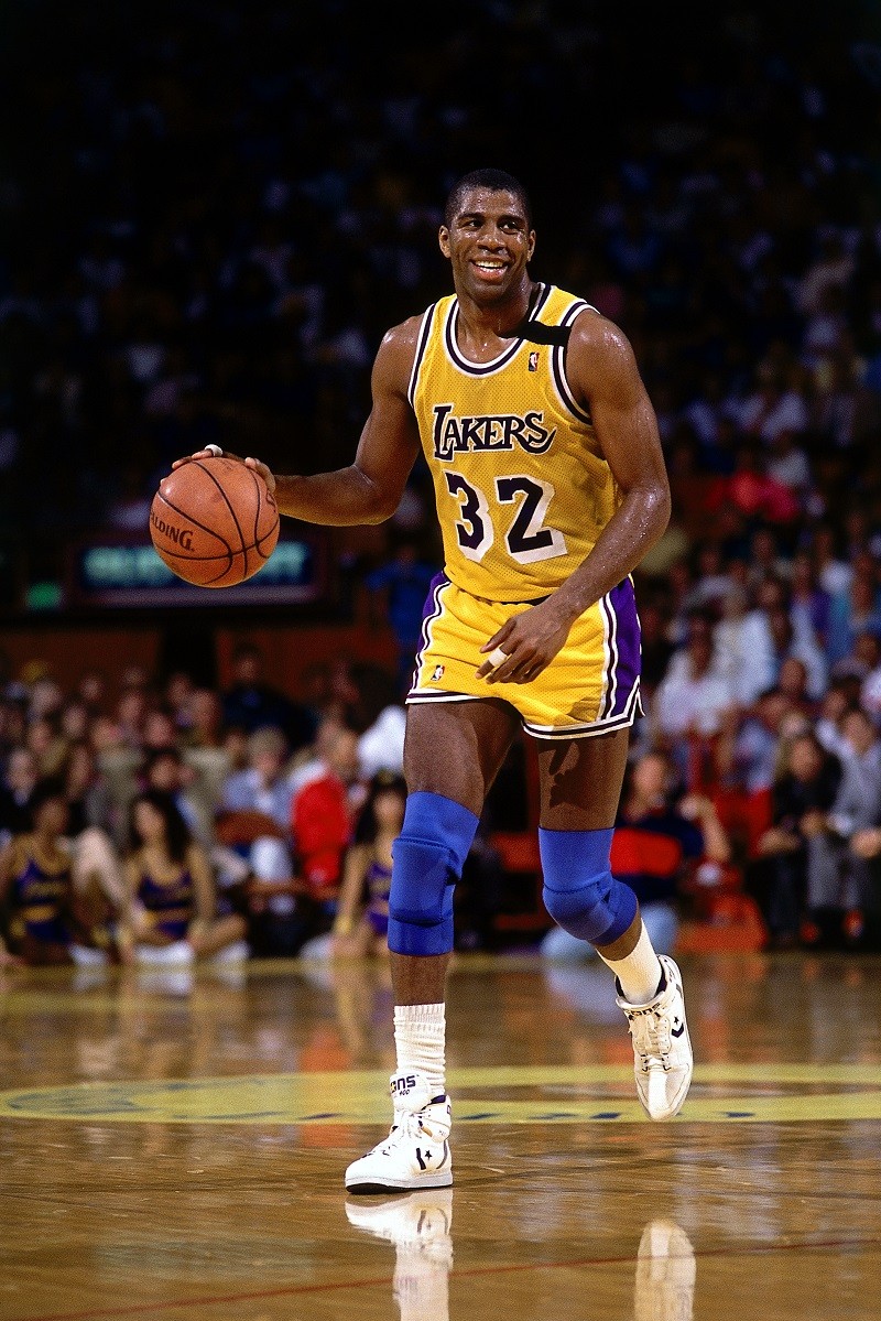 5696 5696